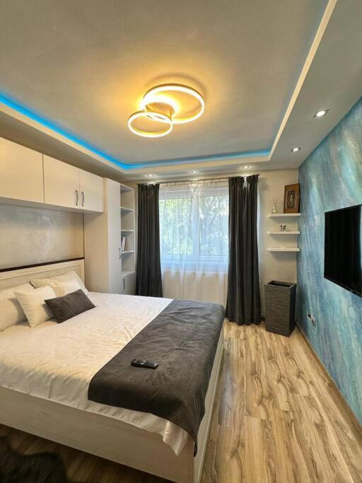 Stylish Apartment In Dambu Târgu-Mureş Exterior foto